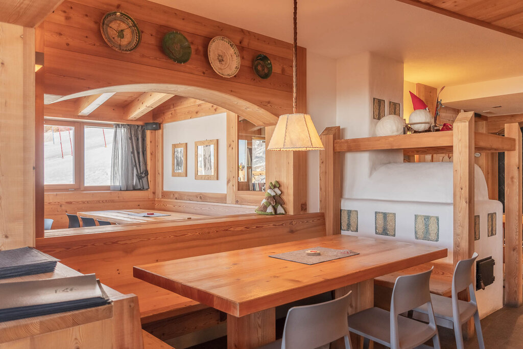 Content Dam Org 3 Images Full Rights Gusto Bar Ristorante Kristiania Bar Ristorante Kristiania Canazei Archivio Apt Val Di Fassa Mrizzi 5