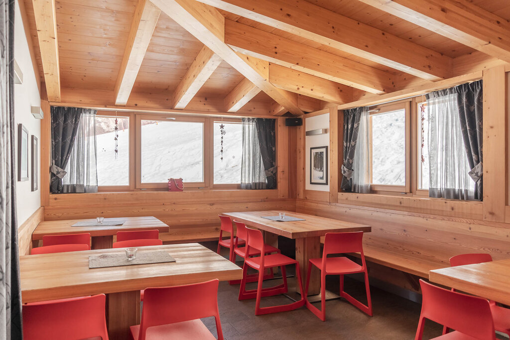 Content Dam Org 3 Images Full Rights Gusto Bar Ristorante Kristiania Bar Ristorante Kristiania Canazei Archivio Apt Val Di Fassa Mrizzi 9