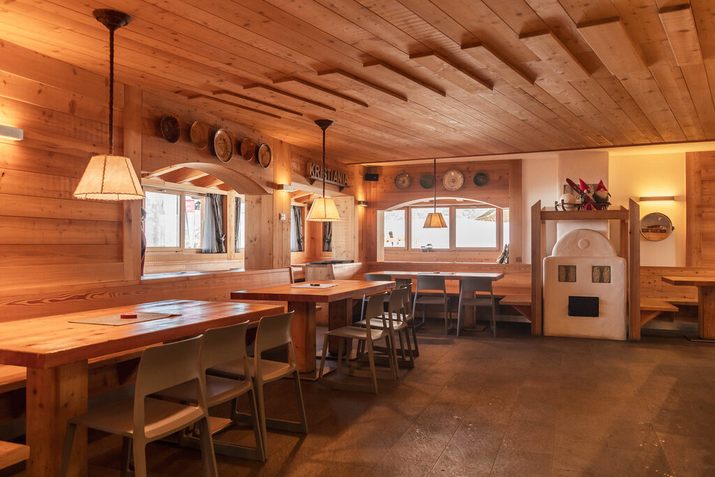 Content Dam Org 3 Images Full Rights Gusto Bar Ristorante Kristiania Bar Ristorante Kristiania Canazei Archivio Apt Val Di Fassa Mrizzi 8